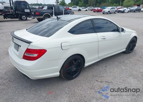 2012 Mercedes-Benz C 350 Sport from USA, damaged, VIN WDDGJ5HB7CF794677